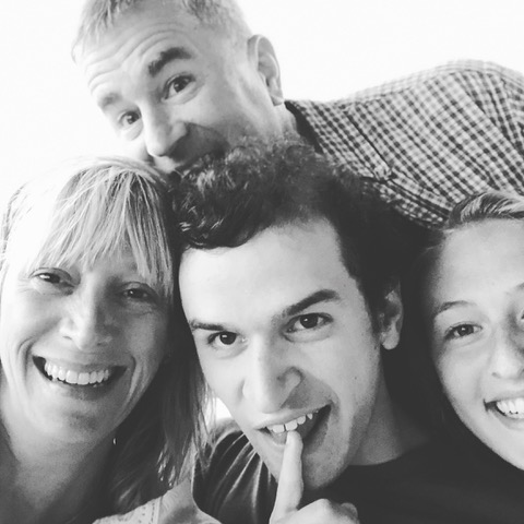 577C04CF-C2D2-42DD-AFC0-E77384C7805A-1